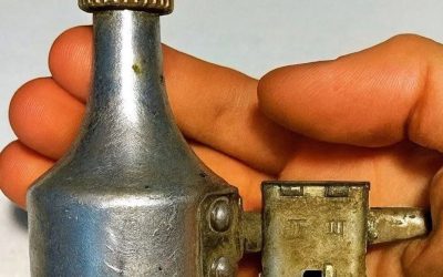 Detská relikvia vykopaná zo zeme: hrdzavá ozvena vzkriesenej minulosti