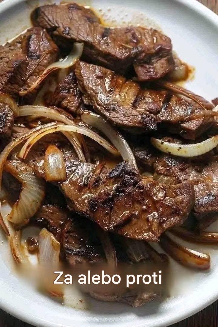 Klasické jedlo: Hovädzia pečeň s cibuľou