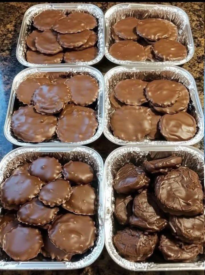 DOMÁCE CUKRÍKY V OBLIKU KORYTNAČKY S PEKANOVÝMI ORECHMI A KARAMELOM!!!