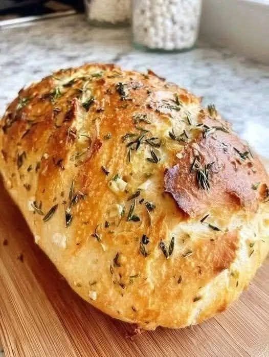 Recept na cesnakový chlieb bez miesenia z kvásku