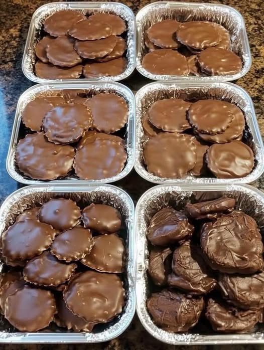Domáce korytnačie cukríky s pekanovými orechmi a karamelom