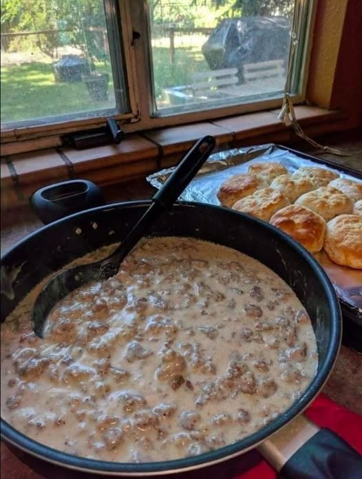 RECEPT NA KLOBÁSOVÚ OMÁČKU